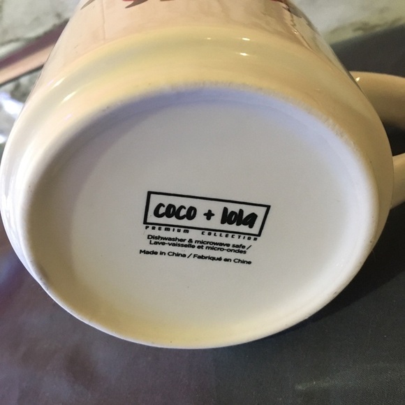 Dachshund Dog Mug - White and Brown - Picture 2 of 3